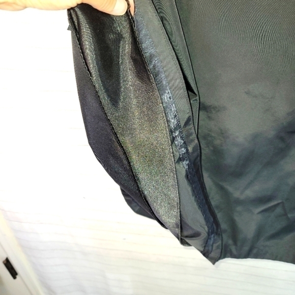 WHITE HOUSE BLACK MARKET LACE & SATIN HALTER DRESS, SZ 2 - Picture 5 of 9